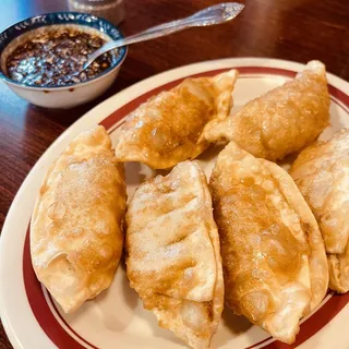Pot Sticker (6pcs)