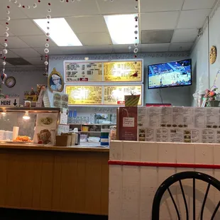 Order up here for to-go.