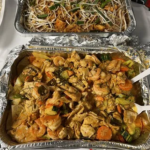 Shrimp and chicken Panang Curry and Pad Thai
