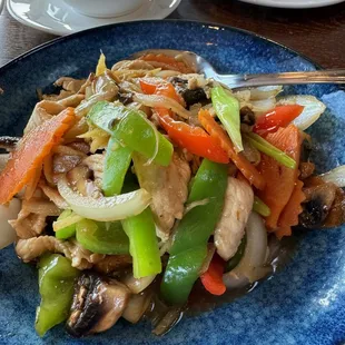 Fresh Ginger Stir fried fresh ginger and garlic, mushroom, onion, carrot and green onion