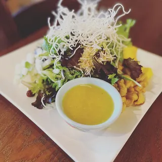 Thai Corner Salad