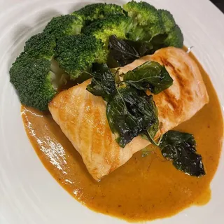 Salmon Panang Curry (GF)