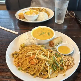 C1. Pad Thai Combo Lunch