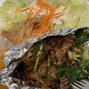 Beef pad see ew lunch special