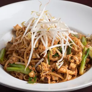 noodle dish, noodles, ramen and noodles, noodle soup, food, ramen