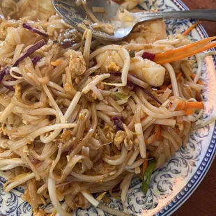 Pad Thai seafood combo