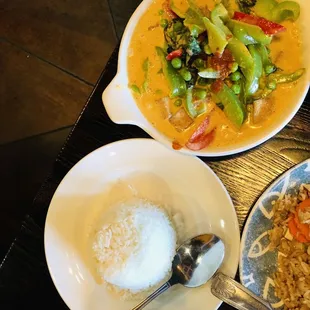 Thai Cottage - panang curry , it tasted like red curry with different vegetables- especially lots of capsicum