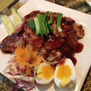 Khao Moo Daeng