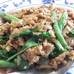 Chili basil with chicken