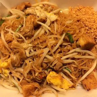 Chicken pad Thai