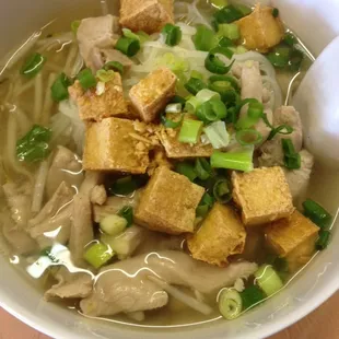 Chicken pho with tofu