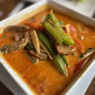 Red duck curry