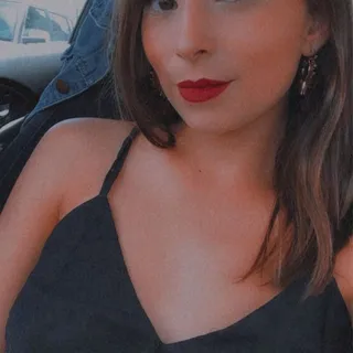 Laura G.
