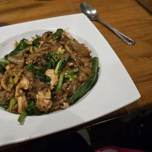 Pad See-Ew with Chicken