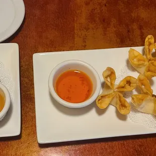 crab rangoons and spring rolls