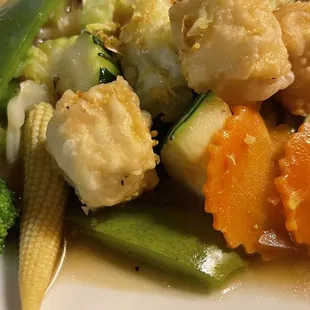 Thai vegan vegetables with brown rice