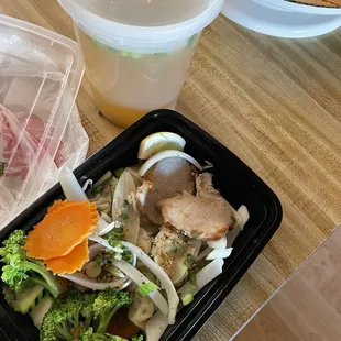 One time soup delivery supposed to be chicken with no broccoli instead I got pork and broccoli horrible flavor broth was nasty and sweet