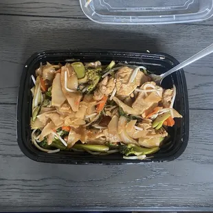 Drunken Noodles Pad Kee Mow