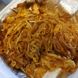 Phad Thai Noodle with chicken