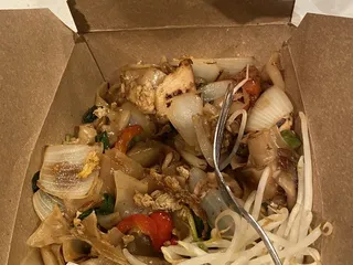 Pinto Thai Kitchen - Sandy