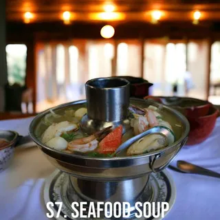 S7.Seafood Soup