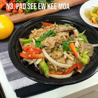 N3. Pad See Ew Kee Mao