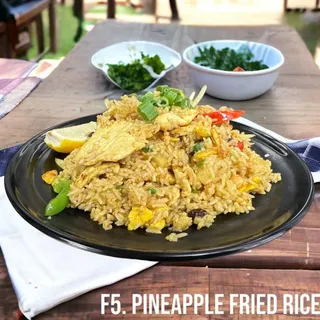 F5.Pineapple Fried Rice