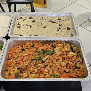 Drunken Noodles, curry