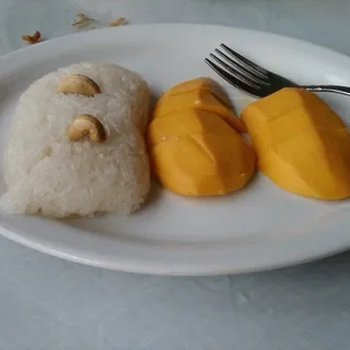 Sweet Sticky Rice with Mango