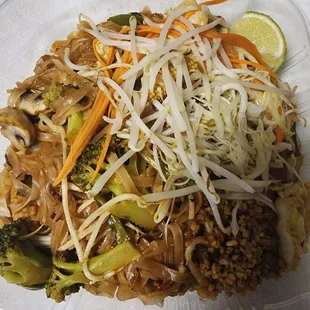 Veggie Pad Thai.