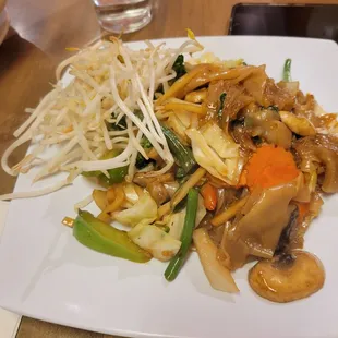 Pad Khee Mao