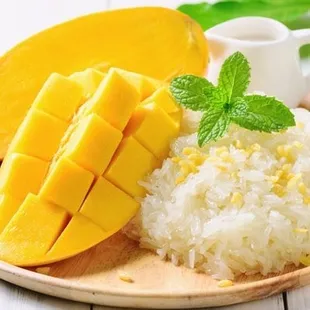 Mango Sticky Rice is available.