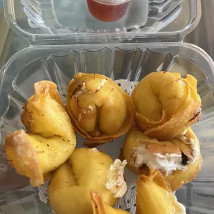 Crab Rangoon