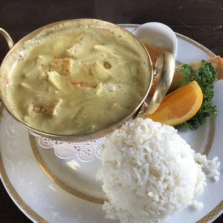 16. Yellow Curry