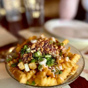 THAI DISCO FRIES | Instagram: GaoGirlsGrubbin