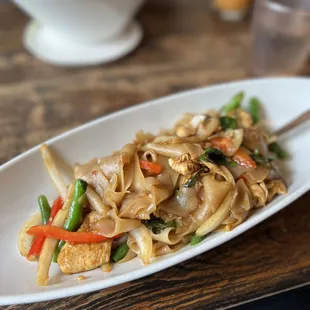 Drunken noodles no 21+ ya diiig