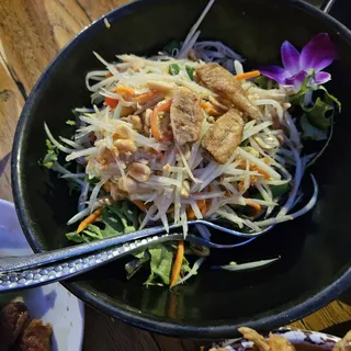 Som Tum (Green Papaya Salad)