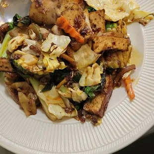 Hot Spicy Noodles (pad kee maw) vegetarian with tofu yummy