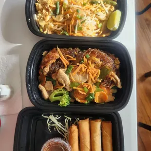 Top to bottom: pad thai w/ chicken, pad woon sen w/ chicken, crab rangoons