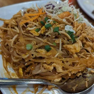 Pad Thai with chicken