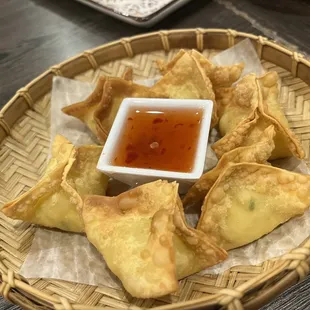 Crab rangoon, so good