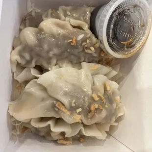 Steamed dumplings