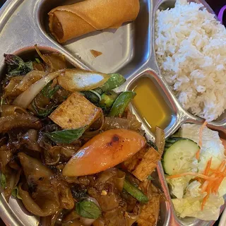 Pad Kee Mao (Drunken Noodle)