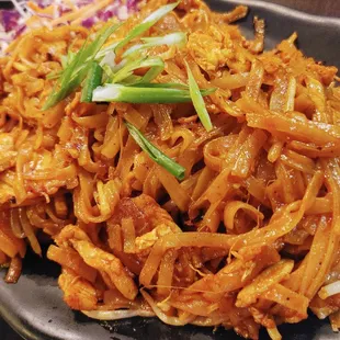 Pad Thai (w/ Chicken)
