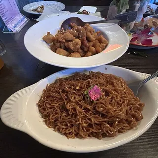 Chow Mein (Side)