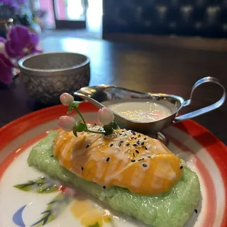 Mango with Sweet Sticky Rice