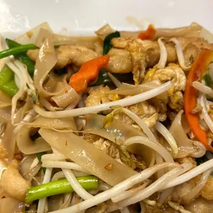N3. Drunken Noodles N3. Drunken Noodles Tom Kha Gai