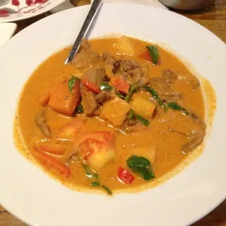 Duck Red Curry Chef's Special