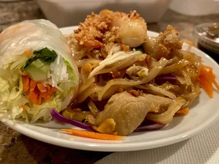 Thai Plates Cuisine