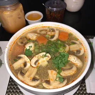 Large Tom Yum Soup